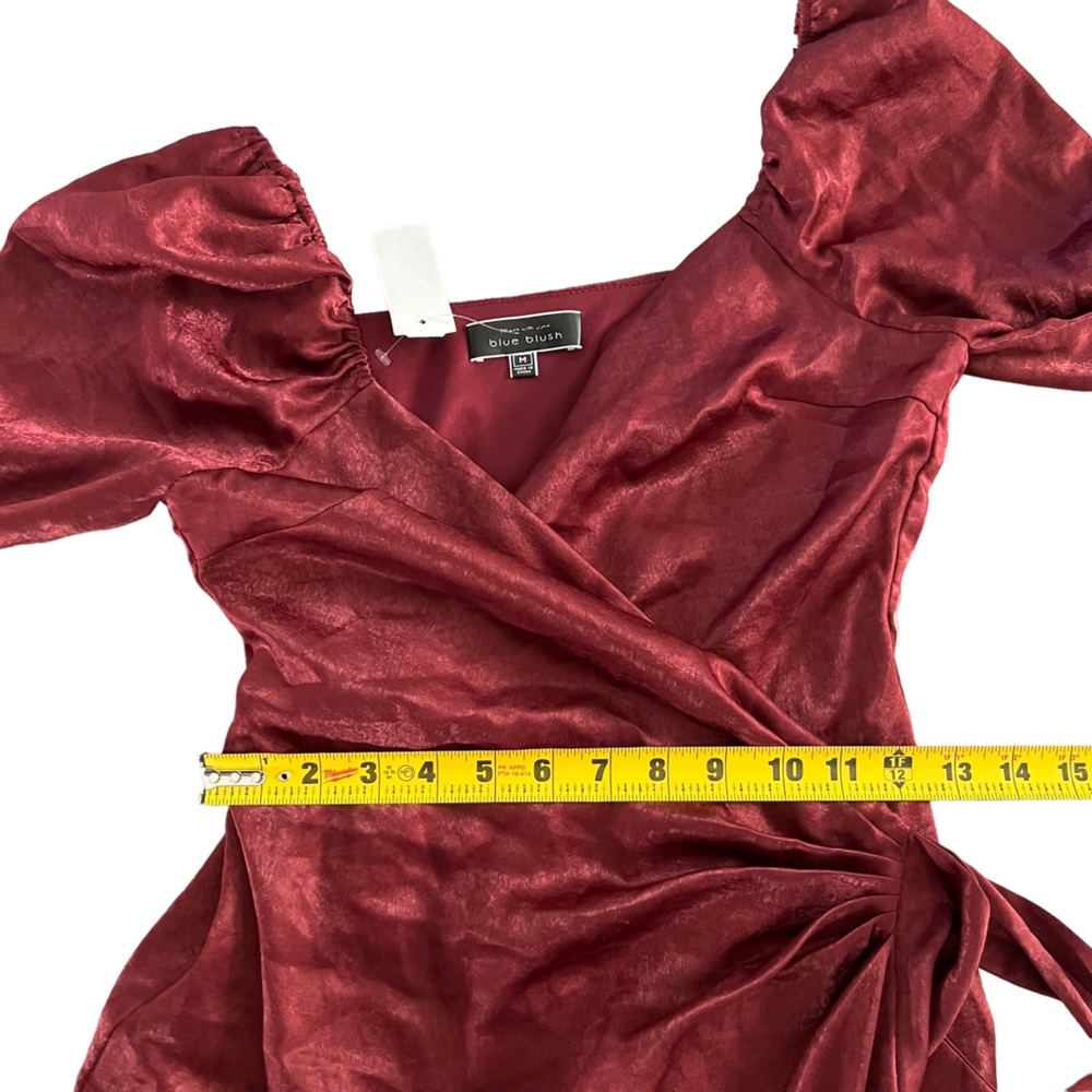 Blue Blush NWT Satin Wrap Dress With Waist Tie Wrapped Long Sleeve - V Neck Sz M - Picture 8 of 9